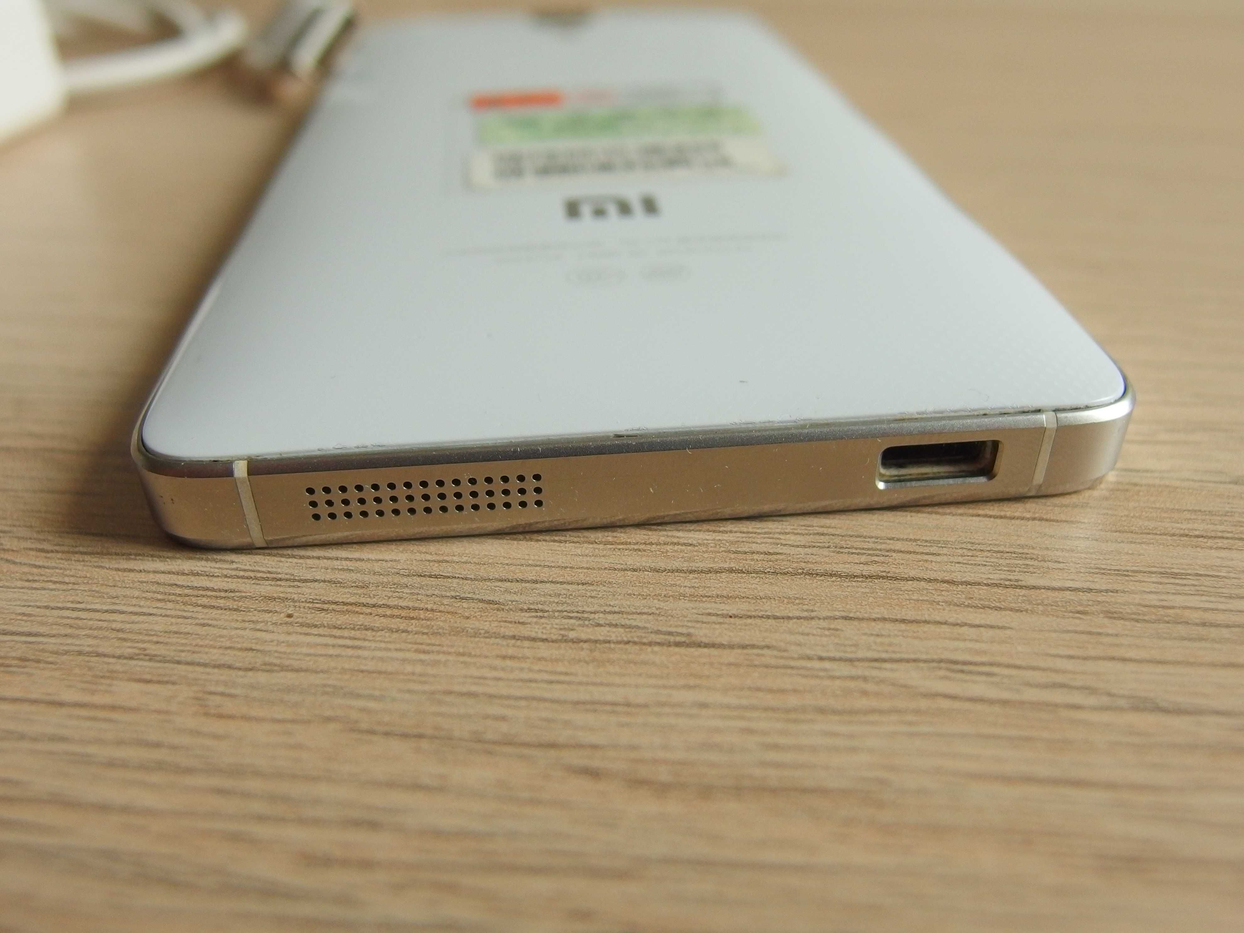 Smartfon Xiaomi Mi 4 LTE LineageOS Android 7.1 / 3GB RAM / 16GB ROM