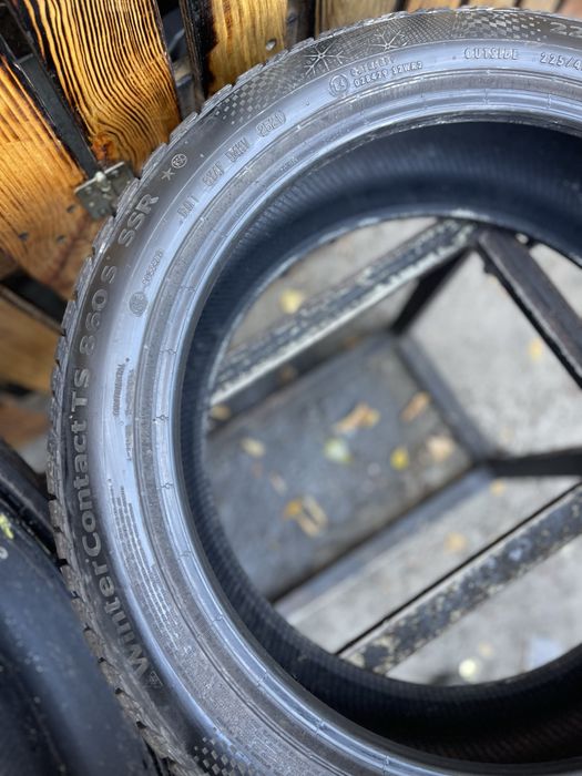 225/45 r18 зима шини Continental