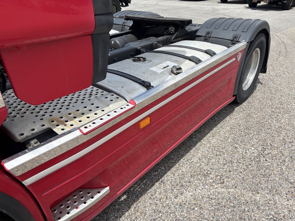 Scania R560 V8 / 760.000km przebiegu / alufelgi / full spojler