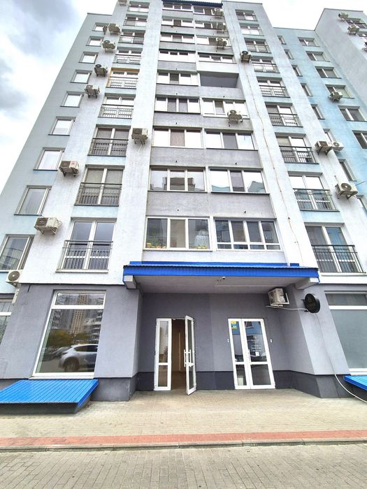 Приміщення в районі "Річкового порту"