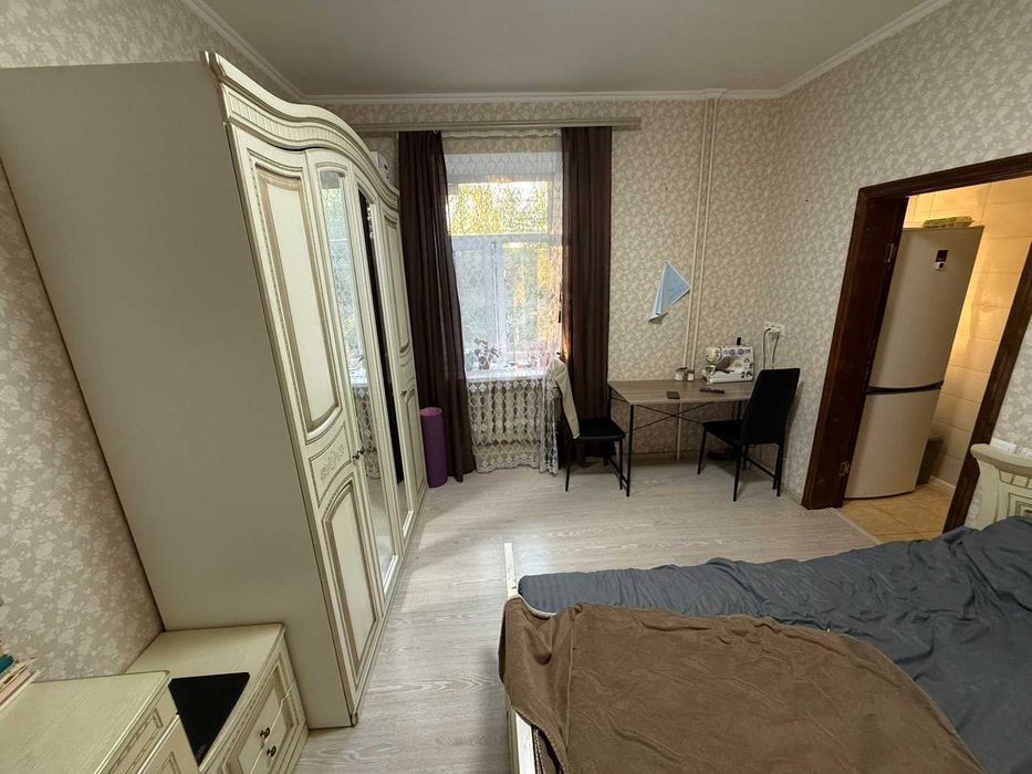 Класна маленька однокімнатна квартира з ремонтом!!