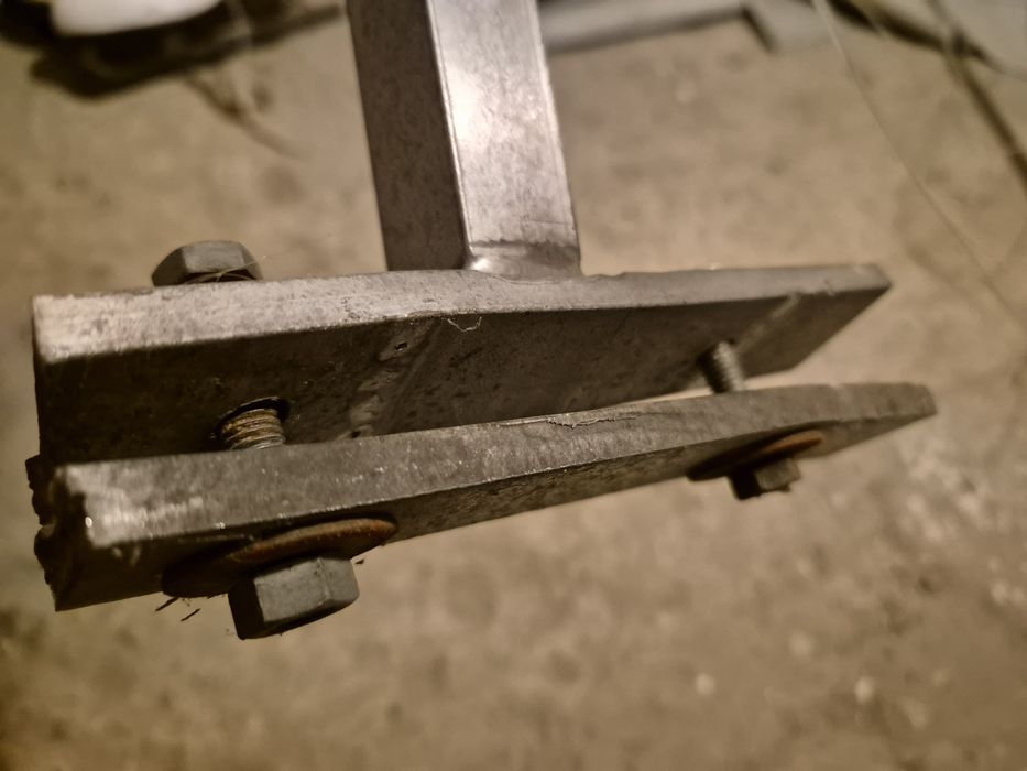 Suszarka na pranie balkonowa aluminiowa