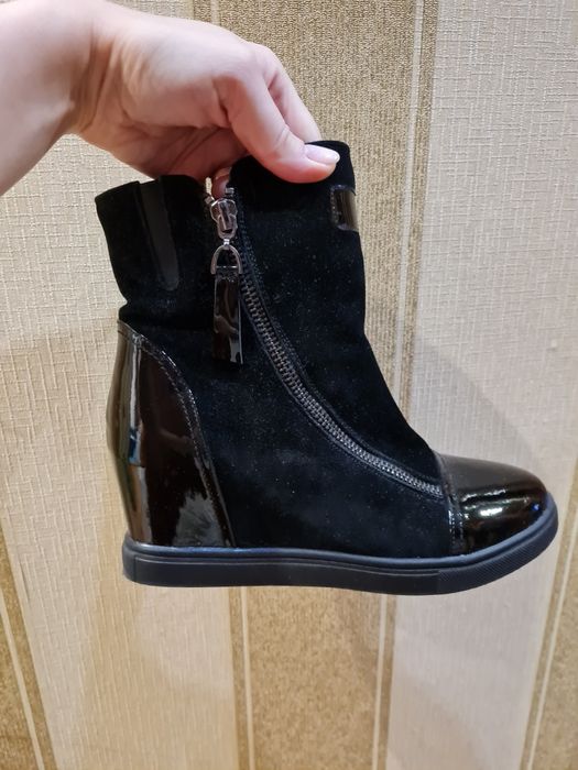 Ботинки   жіночі