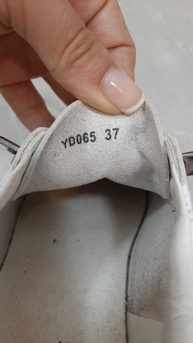 Кеди дівчачі/жіночі