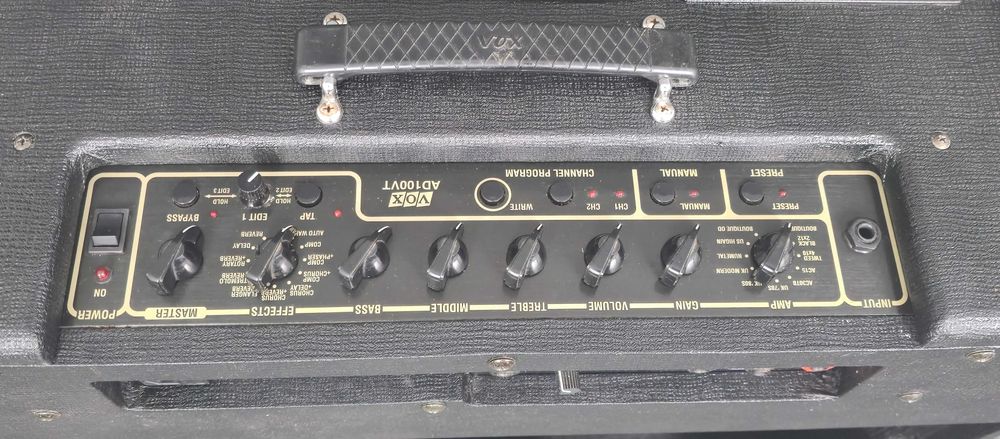 Vox AD100VT Valvetronix Combo Gitarowe