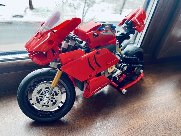 Лего мотоцикл