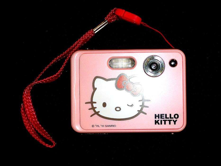 Máquina Fotográfica Digital Hello Kitty