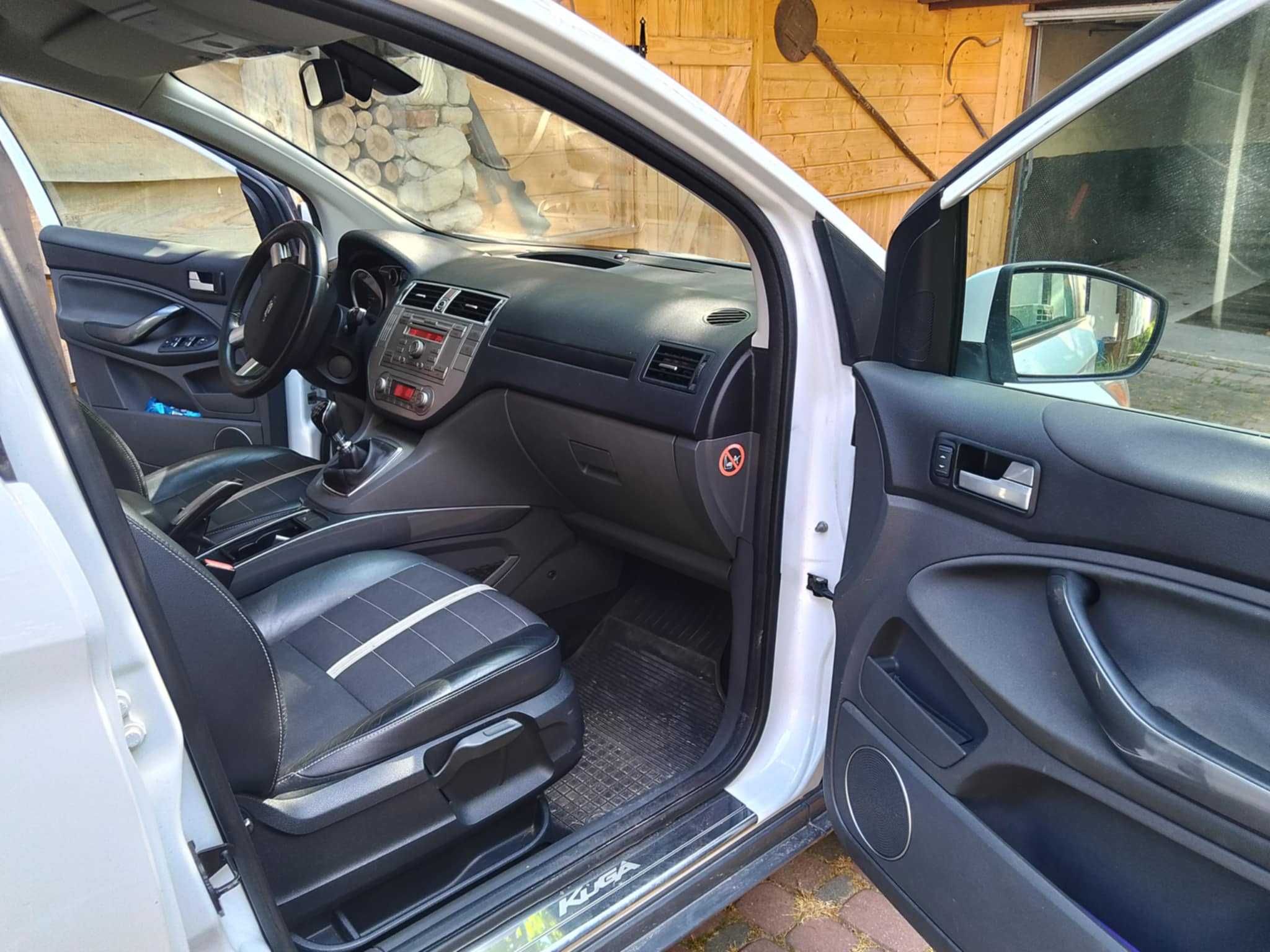 FORD KUGA 2010 rok stan bardzo dobry
