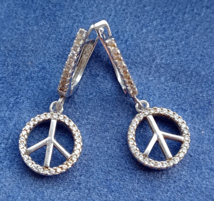 Срібні сережки " символ миру"