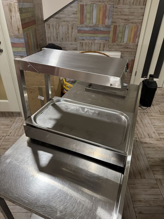 Підігрів для їжі з лампою