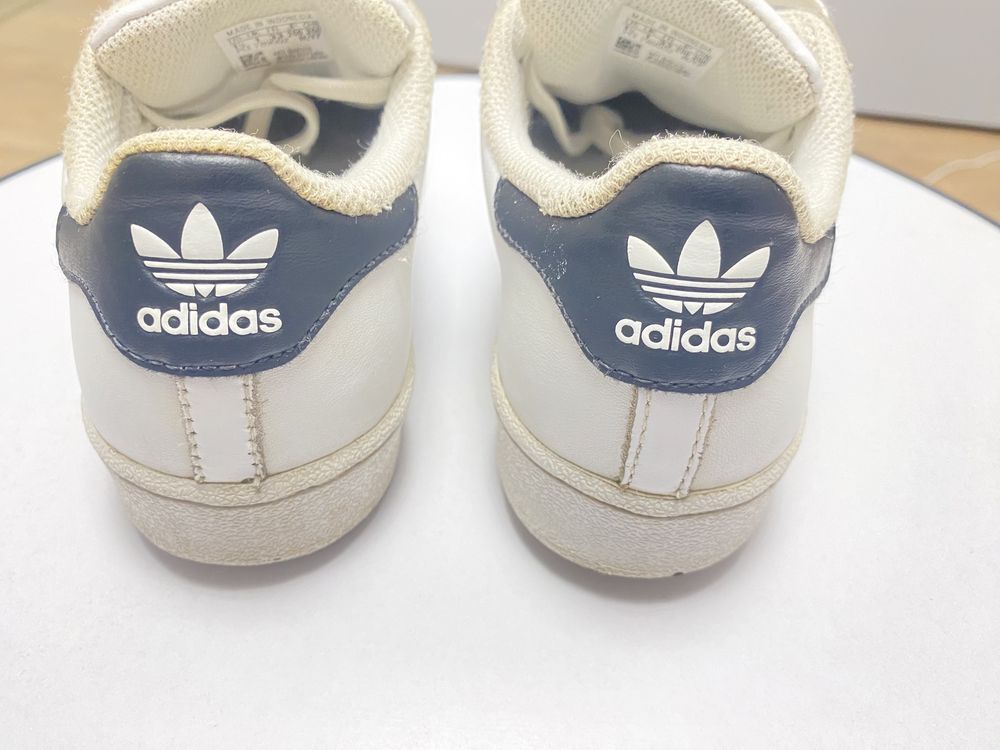 Adidas superstar