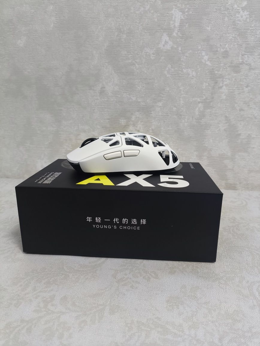 Mchose AX5 v2 NEW  White