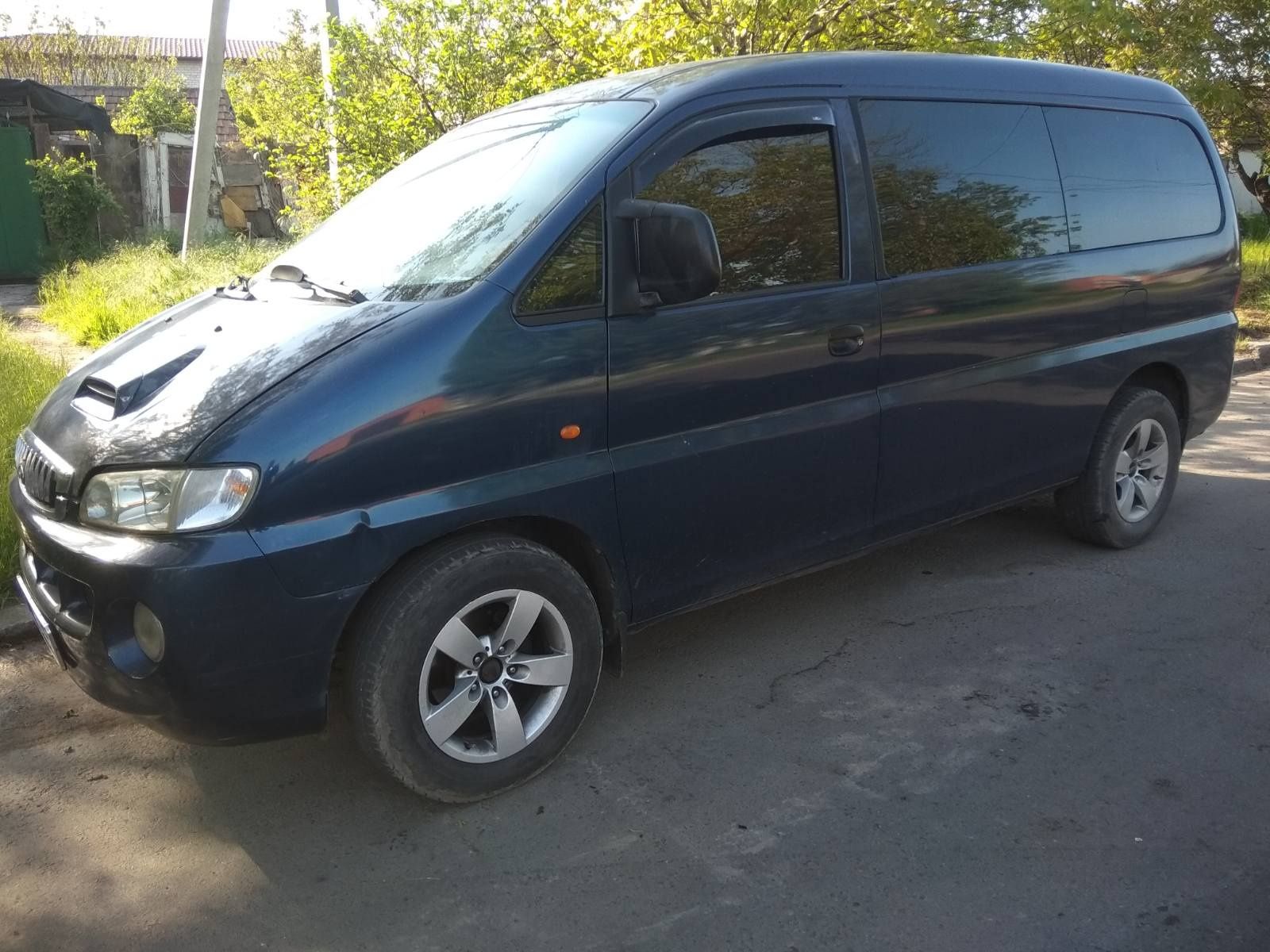 Продам hyundai H-1, находу, двигатель под капиталку