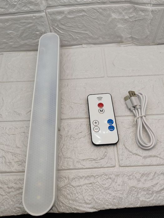 Магнітна сенсорна LED лампа світильник нічник на акумуляторі з пультом