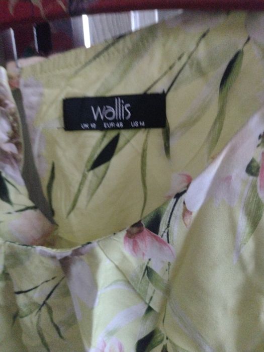 Letnia śliczna bluzka