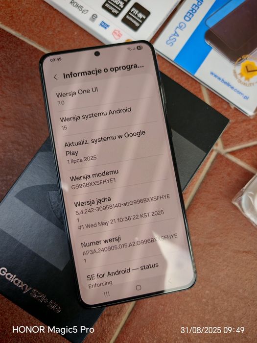 Samsung Galaxy s21 plus