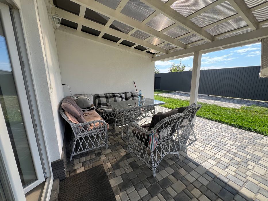 БЕЗ КОМІСІЇ. Продаж будинку з ремонтос тв меблями