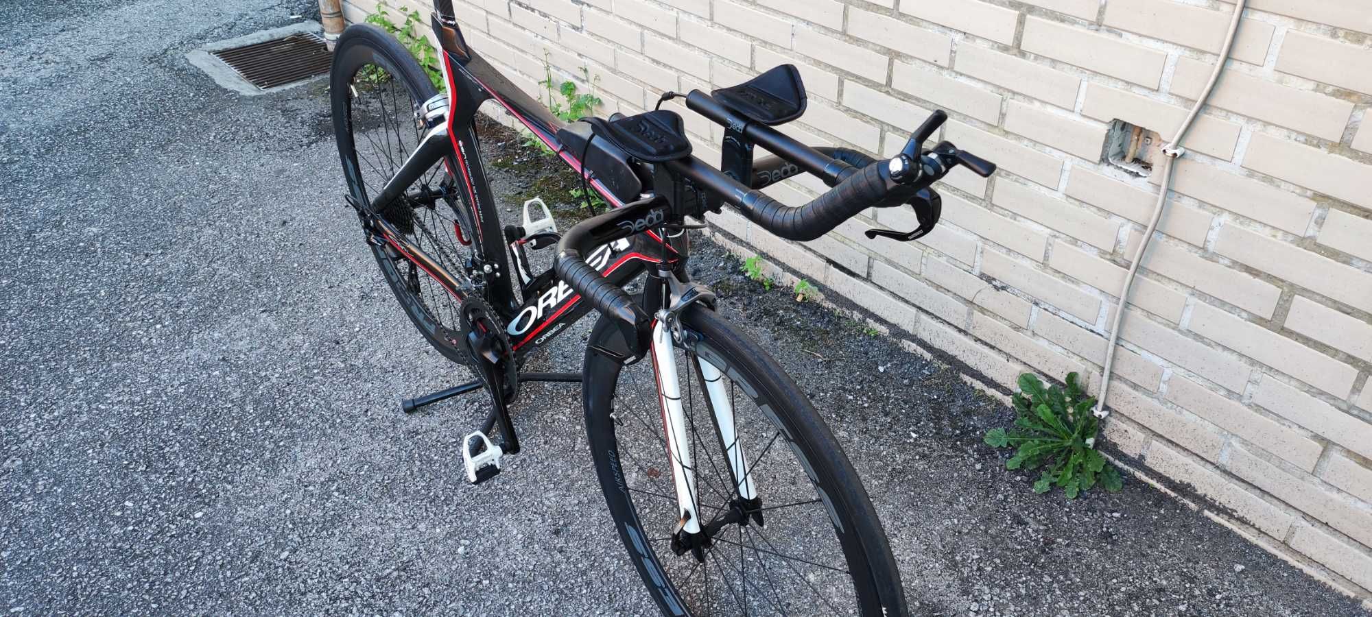 Bicicleta Orbea contrarrelógio / Triatlo em bom estado