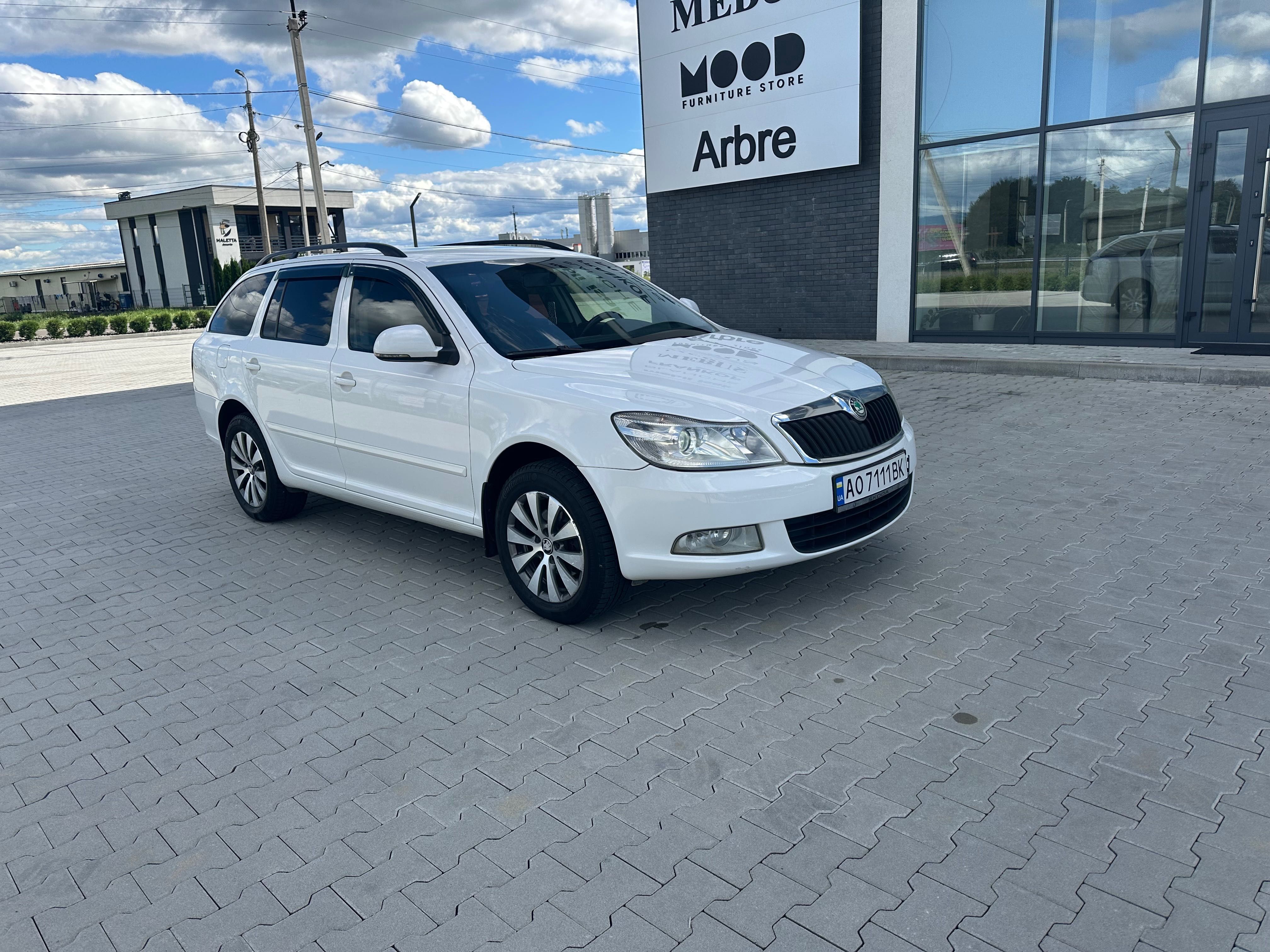 Шкода А5 2012 рік 2.0 діз