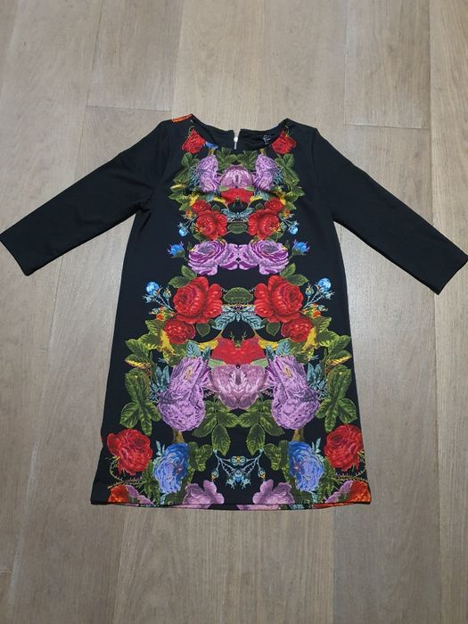 Sukienka w róże H&M S