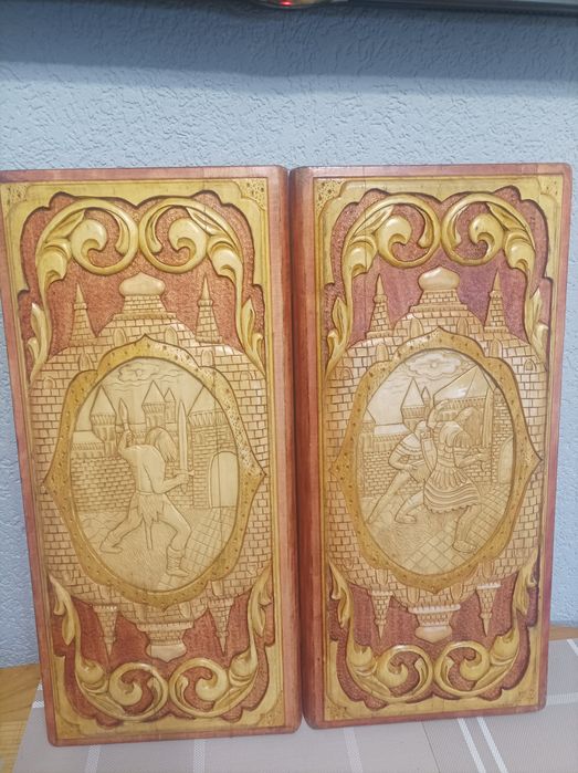 Продам нарди дерев'яні.Ручна робота в хорошому  стані.