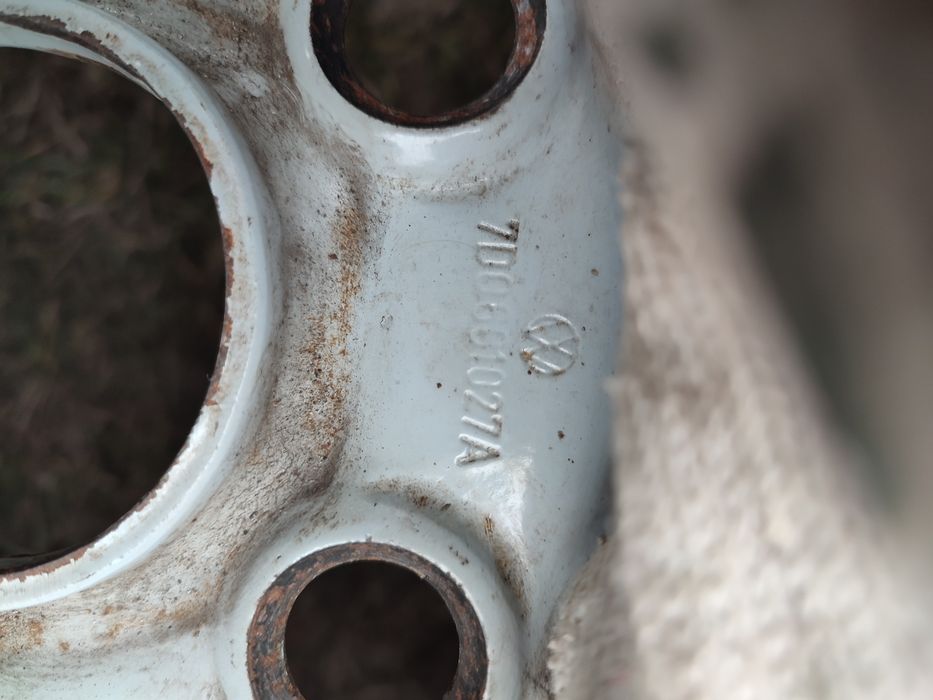 Диски метал 6 j x 15 H 2 DIN на Volkswagen Т 4