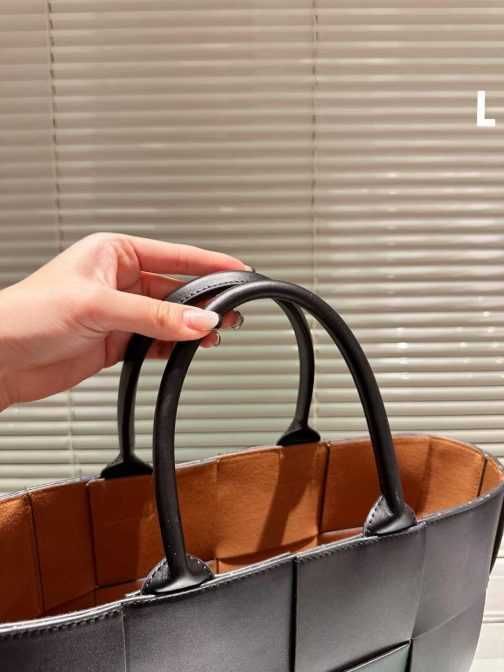 Torebka damska torba Bottega Veneta 555-31