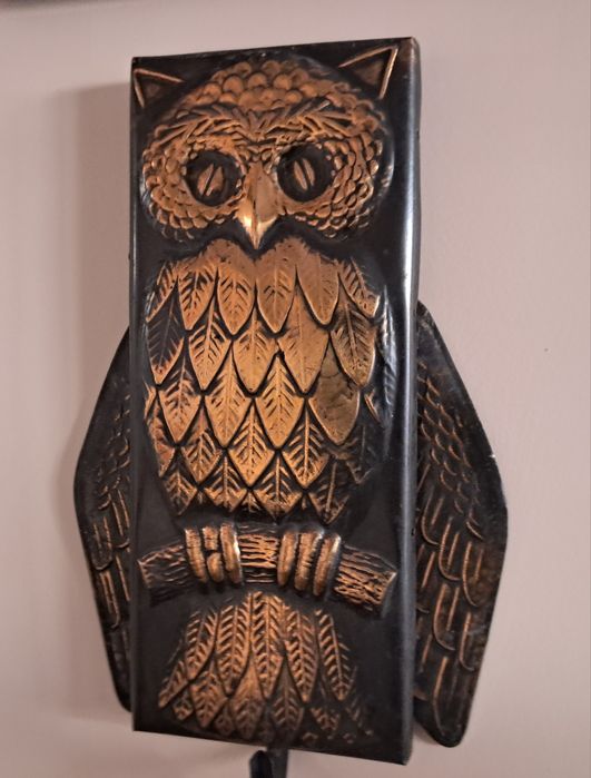 Вішак настінний у вигляді сови
