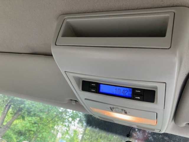 Volkswagen " California Style " T5 2.5 TDI  , automat , webasto |