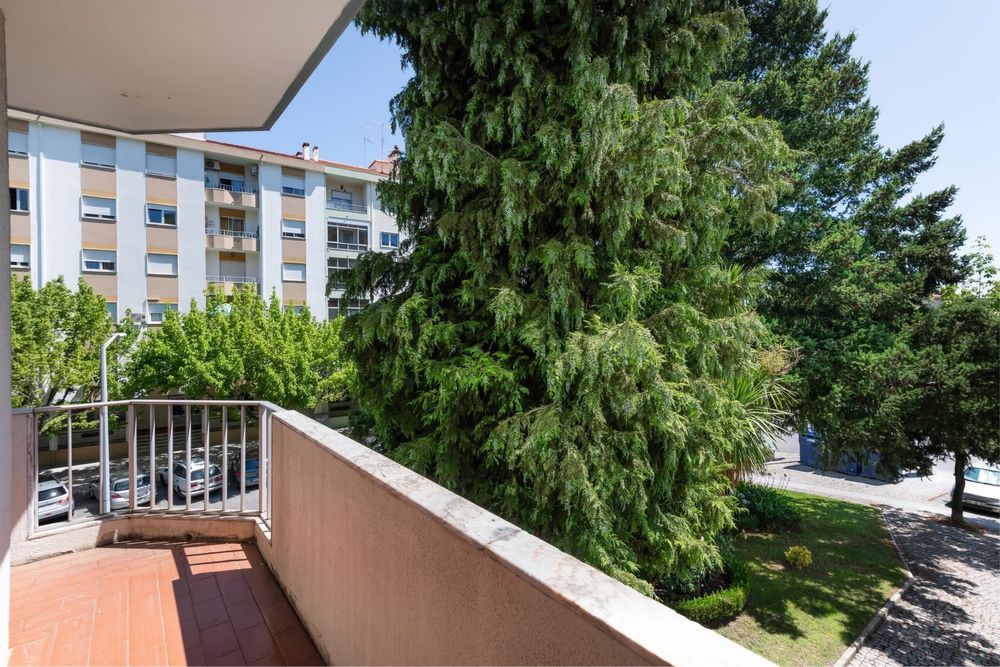 Apartamento T3 à venda no centro do Fundão