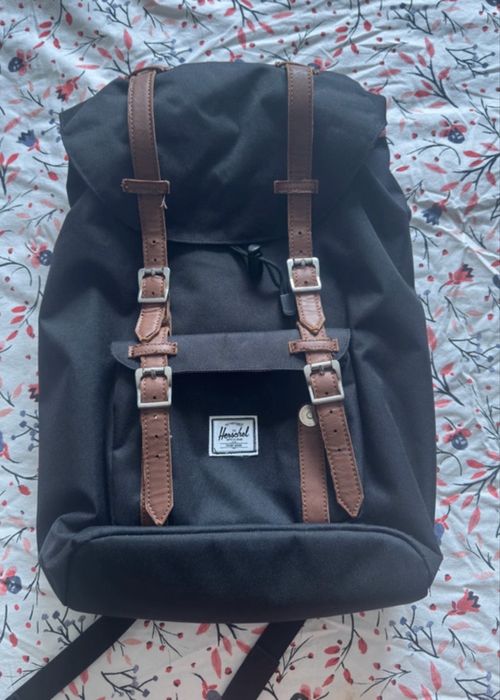 Mochila Herschel Nova – Estilo e Qualidade