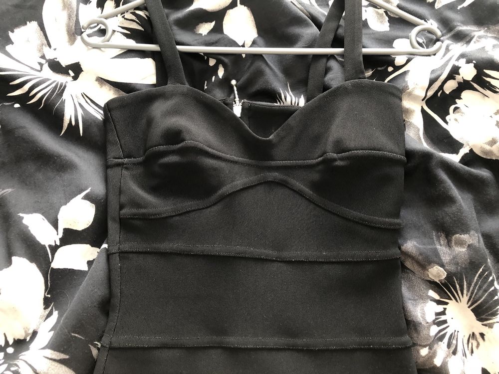 Czarna sukienka mini XS
