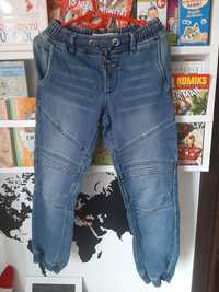 Spodnie miekki jeans rozm 134