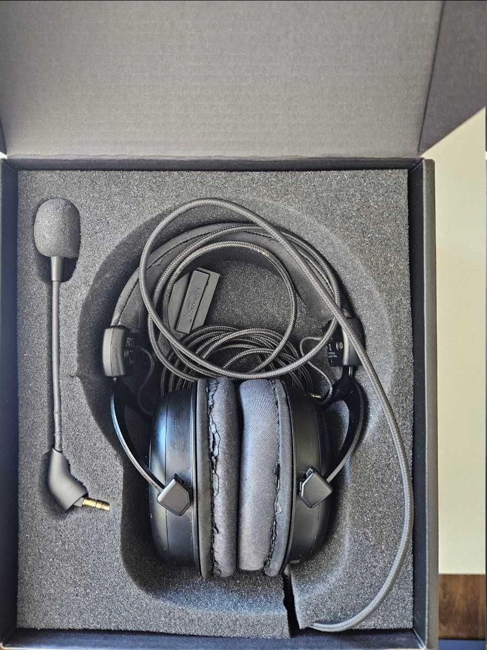 Навушники HyperX Cloud Core 7.1 з мікрофоном