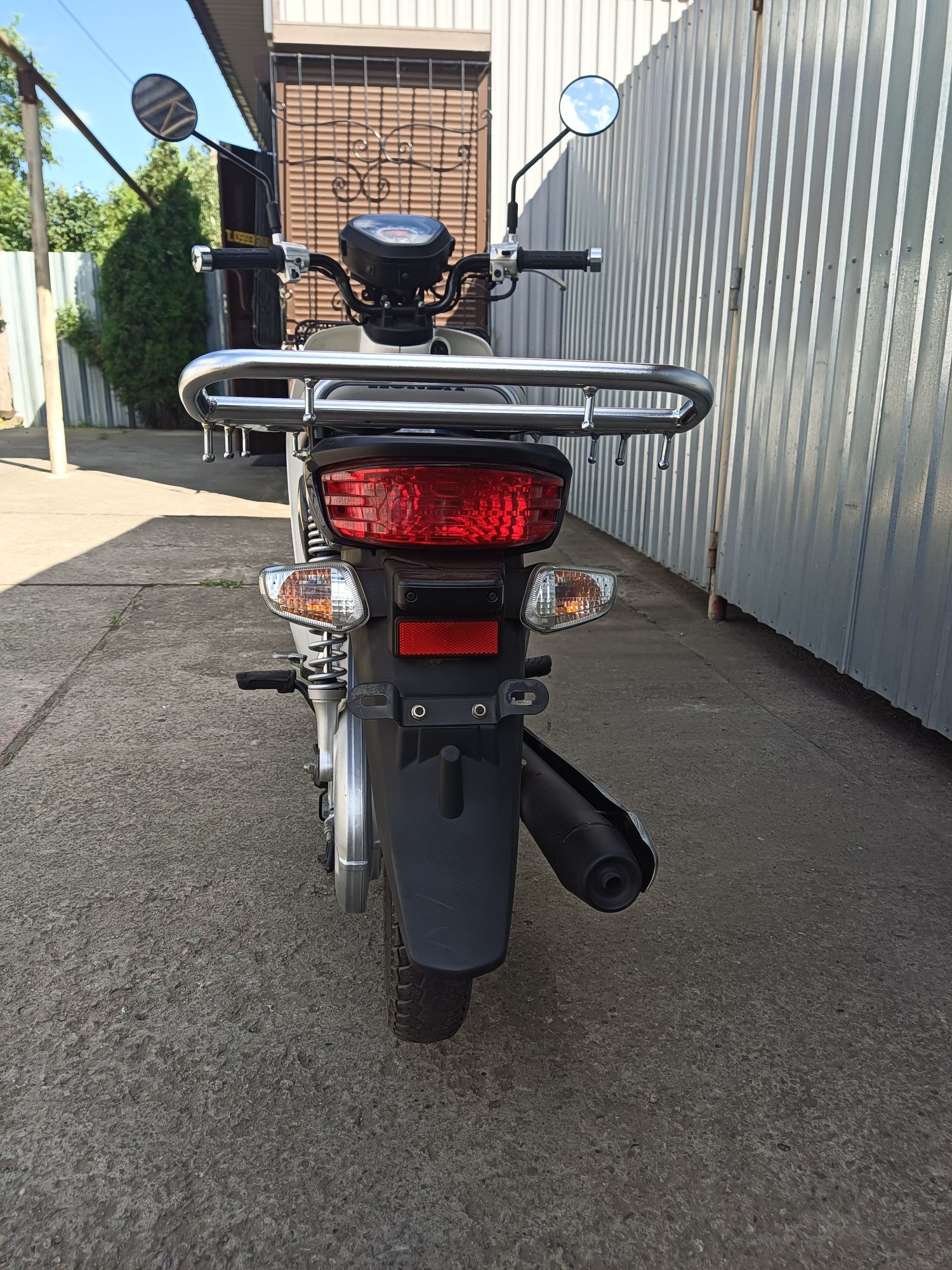 Продам мопед Honda syper CAB