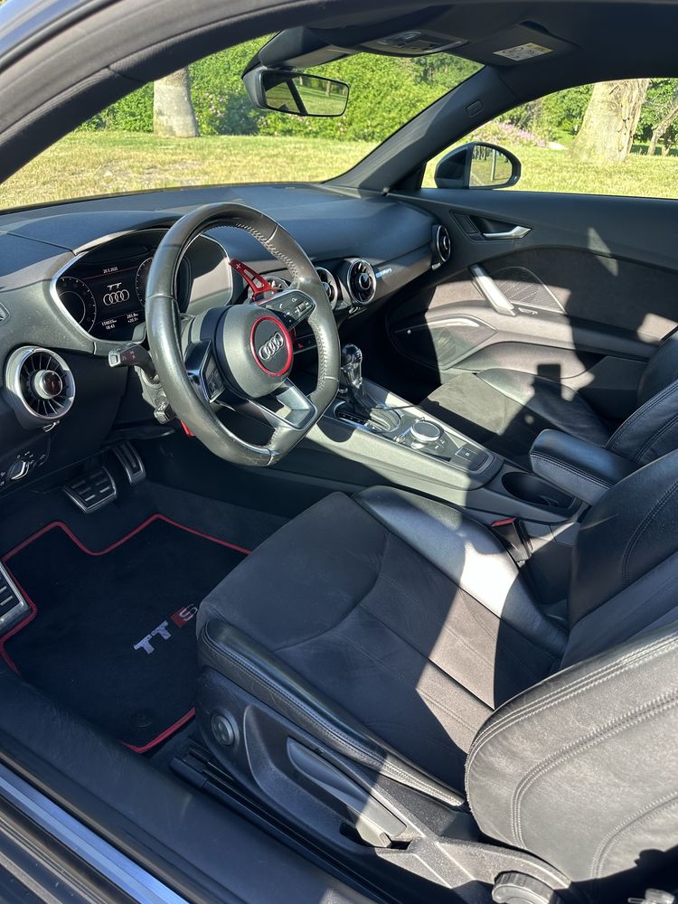 Audi TT 2.0 quattro