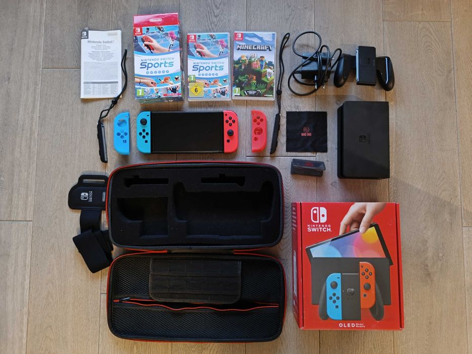 Zestaw Nintendo Switch Oled 64GB, gry, akcesoria