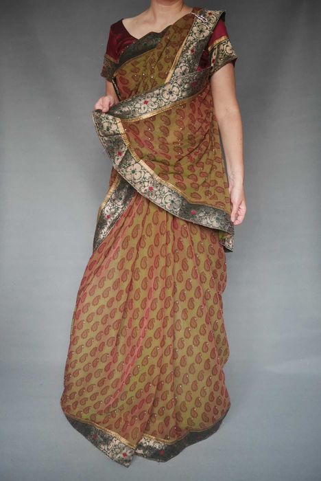 Сари индийское с чоли подарок