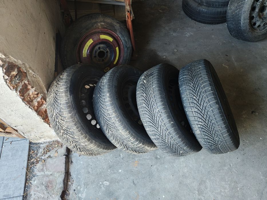 Koła Passat B5 FL 4szt wielozeson Dębica 195/65/15