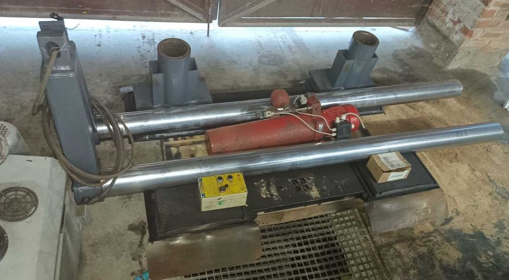 Sprzedam podnośnik warsztatowy serwisowy podposadzkowy AUTOP 3t