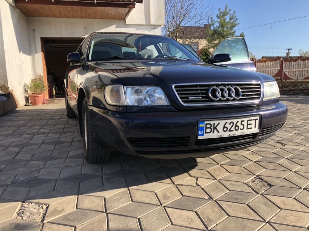 Audi A6 C4 1996 quattro седан