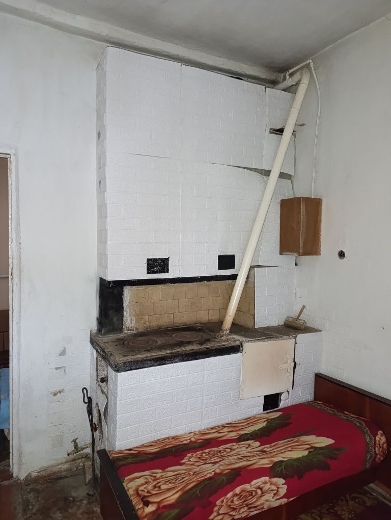 Продаж будинку в Гнівані