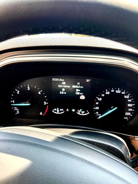 FORD Focus SW 1.5 Eco Blue Titanium Best c/ nova