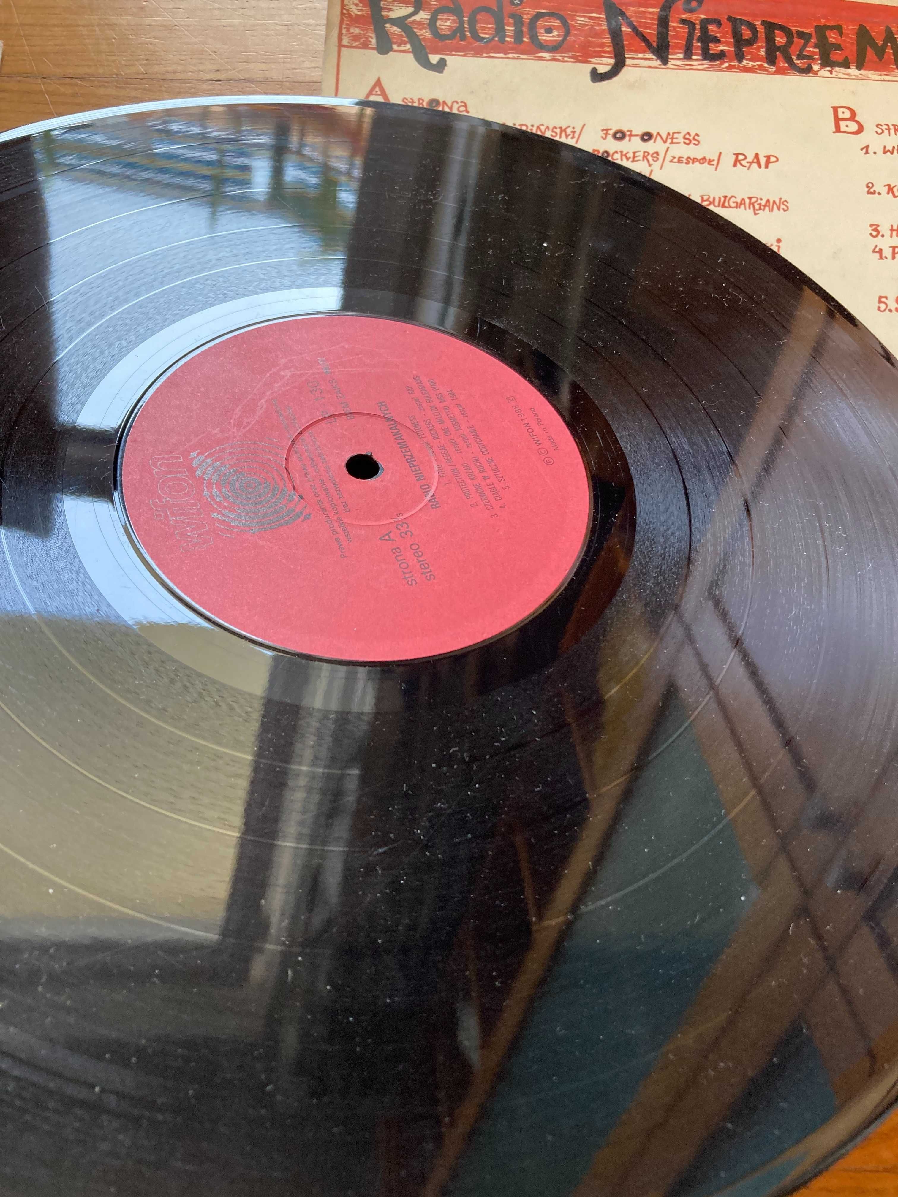 Winyl LP Radio Nieprzemakalnych – Różni Wykonawcy