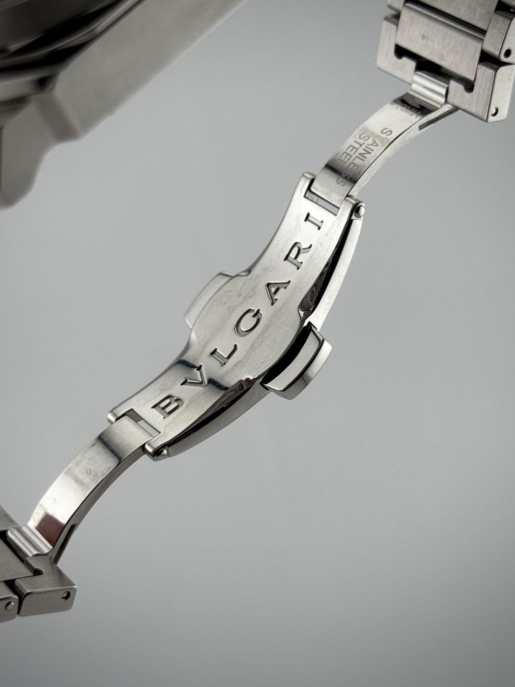 FVAT 23% FULLSET Bvlgari Octo Velocissimo ref. BGO41BSSDCH