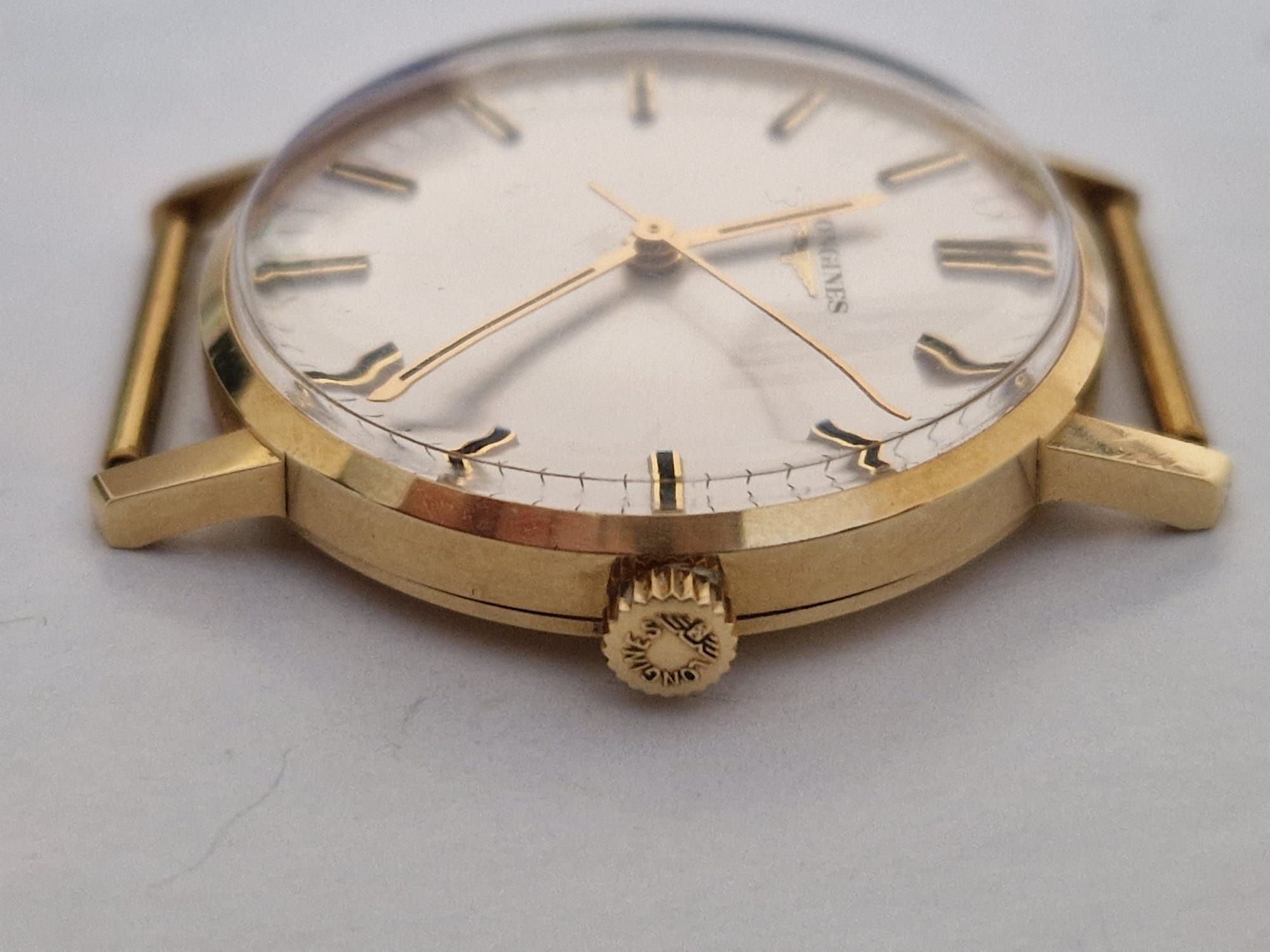 Złoty zegarek Longines