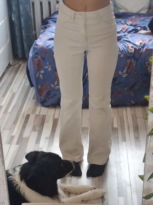 Jeansy H&M białe dzwony