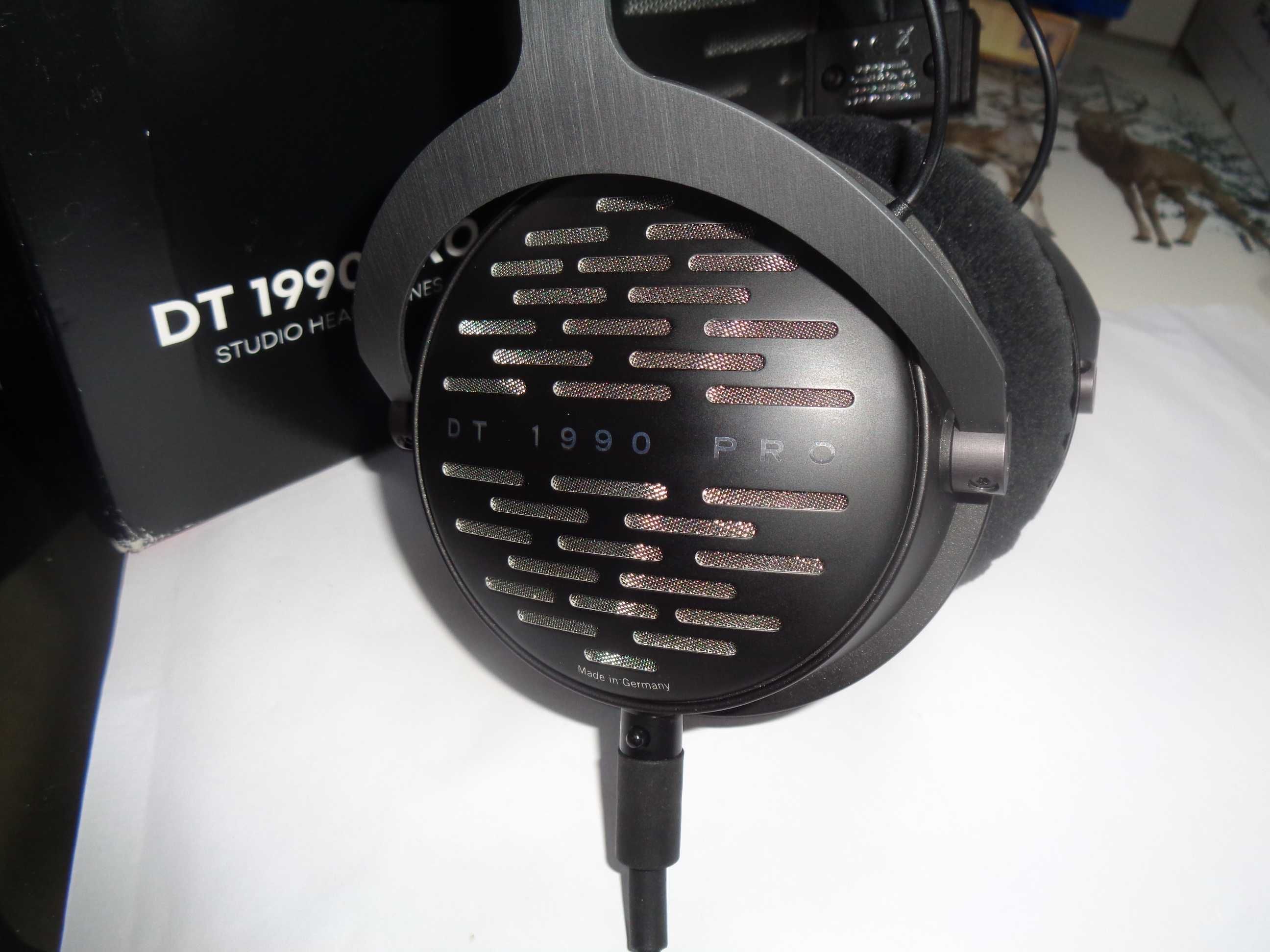 Beyerdynamic DT 1990 PRO