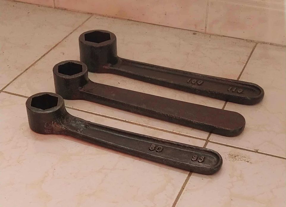 3 Chaves de Caixa em Ferro fundidos Antigas, RESTAURADAS. Dec./Coleç.