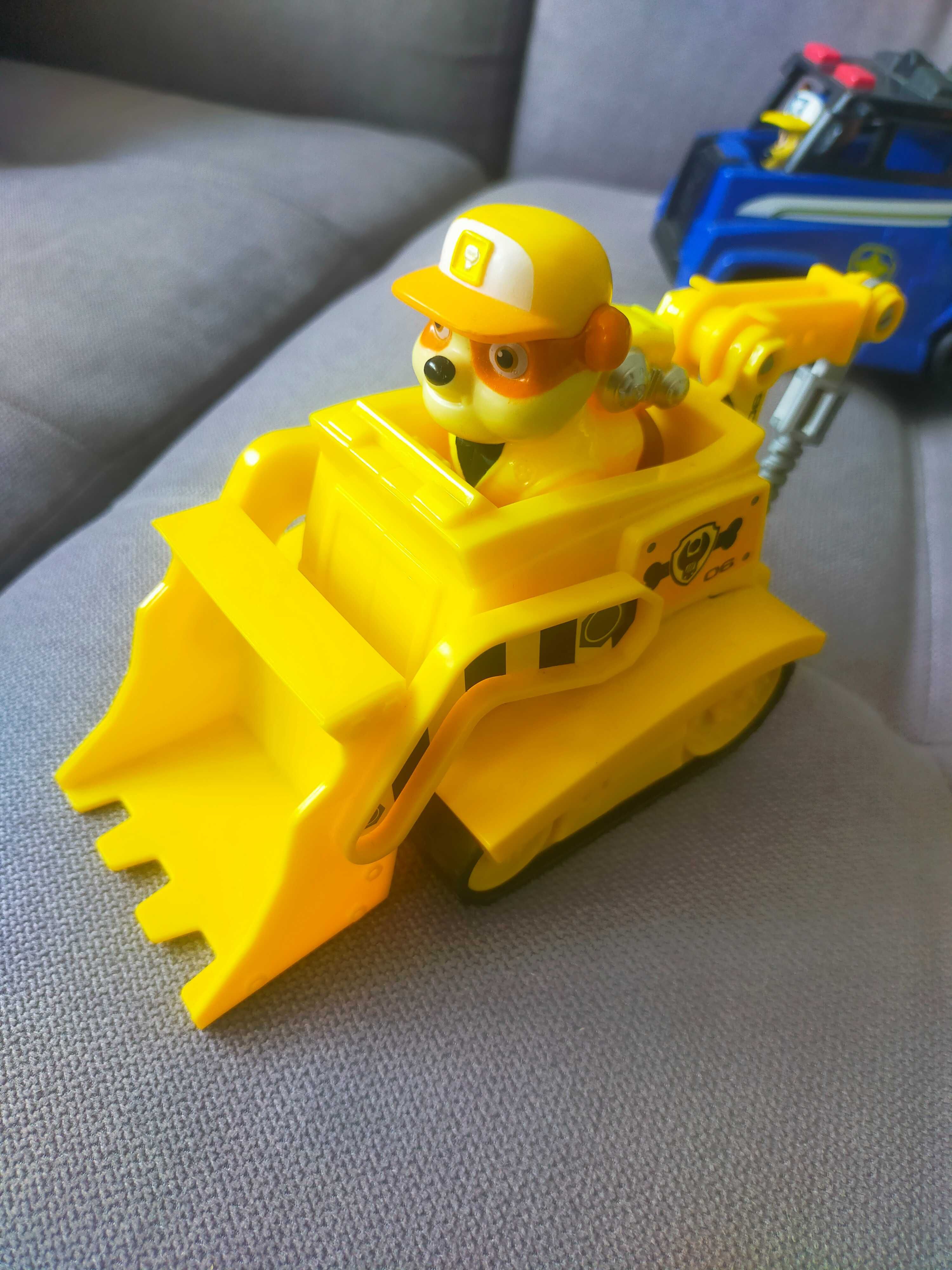 Zestaw pojazdów Psi Patrol j.nowe